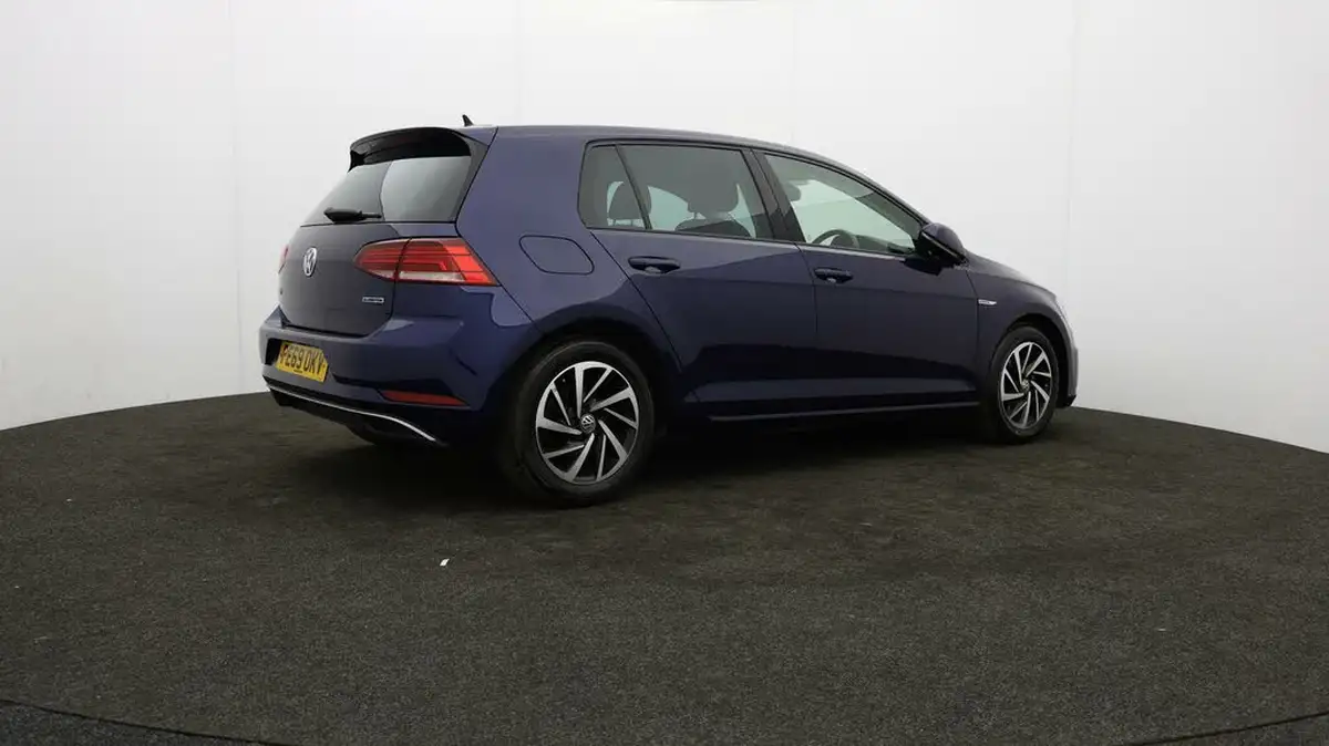 2019-volkswagen-golf-sv-15-tsi-match-edition-130ps-big-51