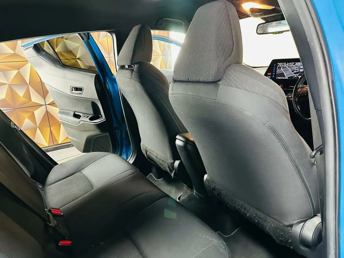 2018-toyota-c-hr-18-vvt-i-dynamic-big-52