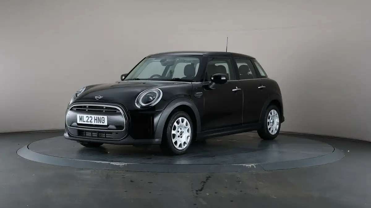 2022-mini-cooper-15-one-classic-5d-big-34