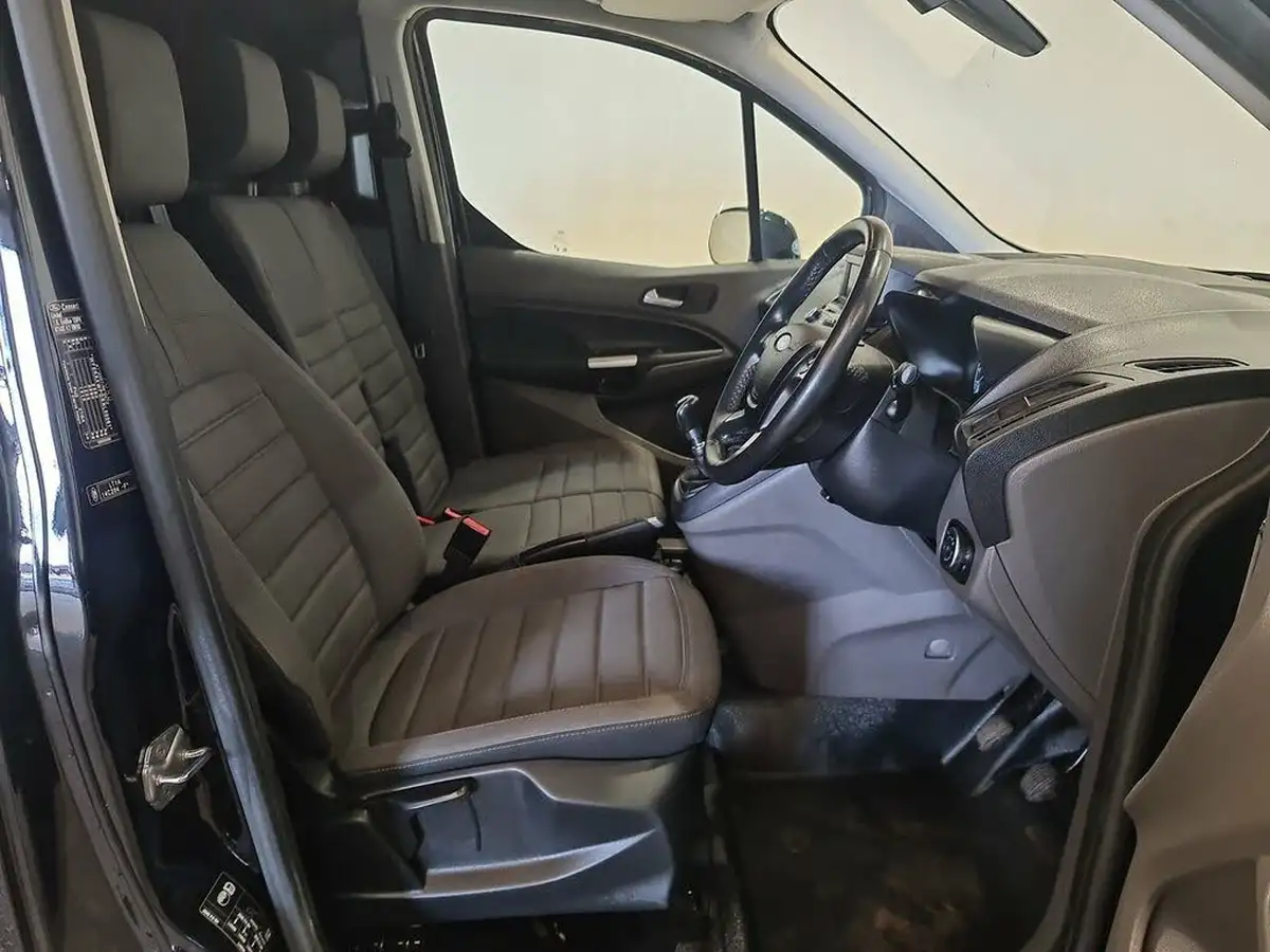 2022-ford-transit-connect-big-1