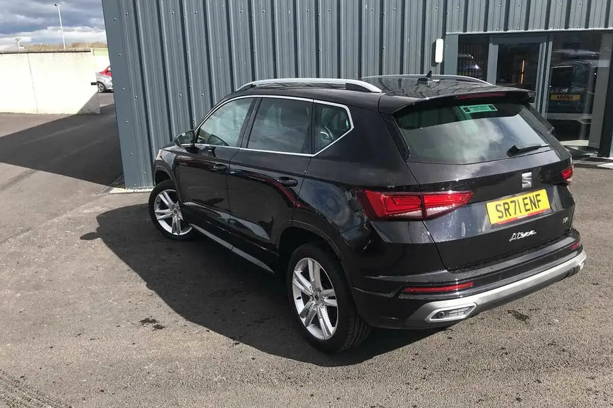 2022-seat-ateca-15-tsi-evo-fr-dsg-big-2