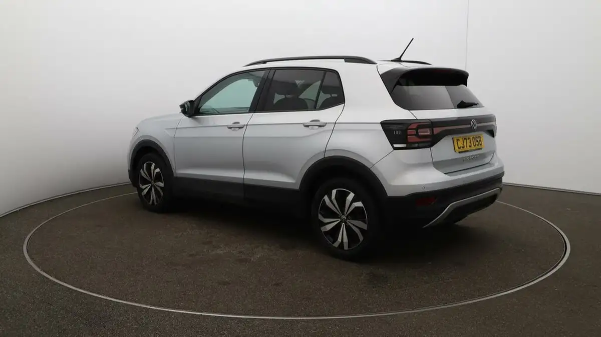 2023-volkswagen-t-cross-10-tsi-black-edition-110ps-dsg-big-54