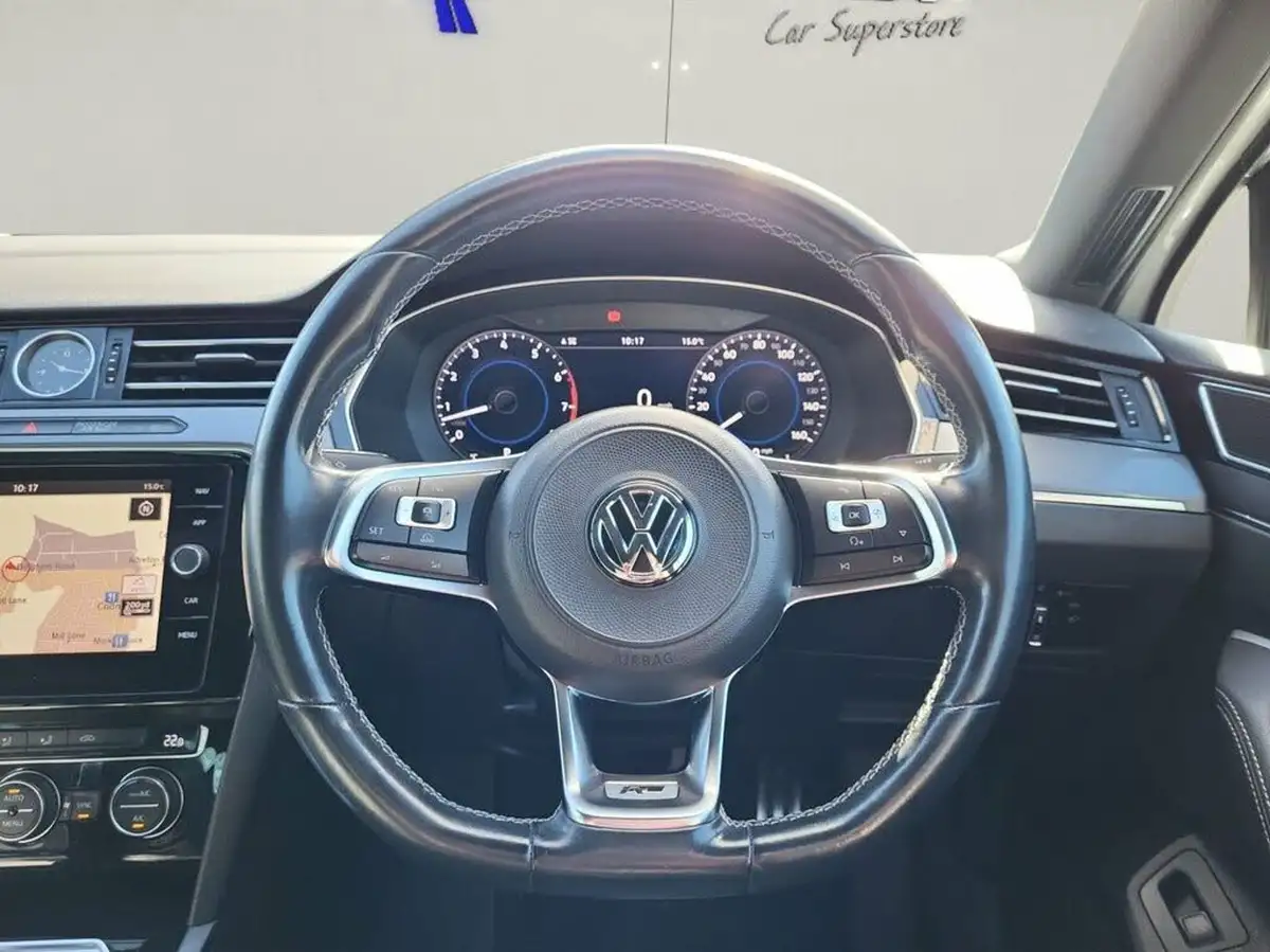 2018-volkswagen-passat-14-tsi-r-line-150ps-saloon-4d-dsg-big-26