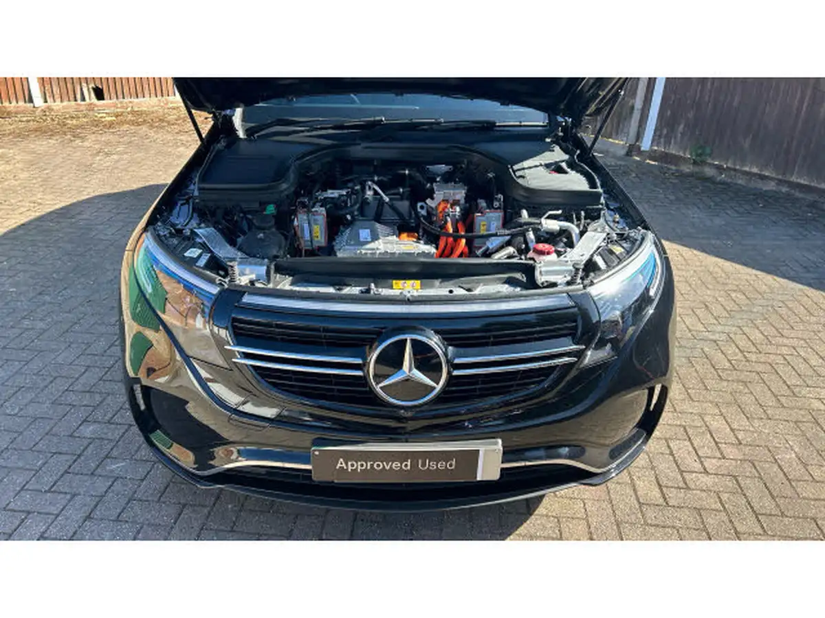 2022-mercedes-benz-eqc-e-eqc-400-amg-line-premium-big-7