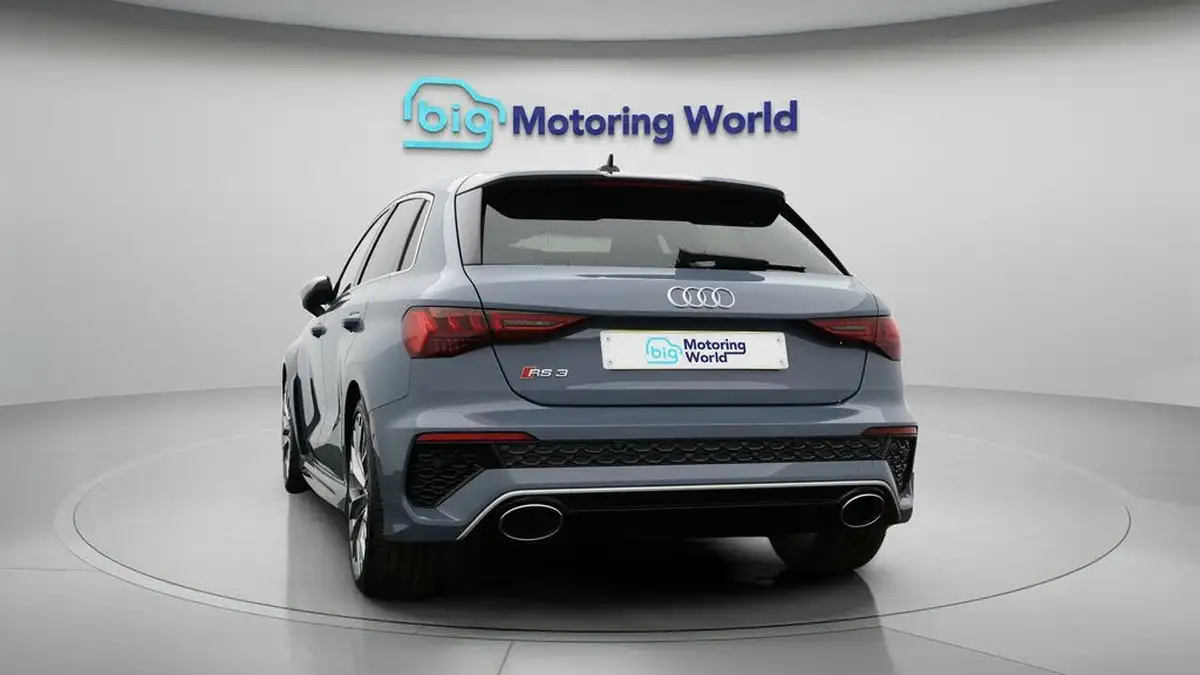 2022-audi-rs3-25-tfsi-sportback-5d-big-78