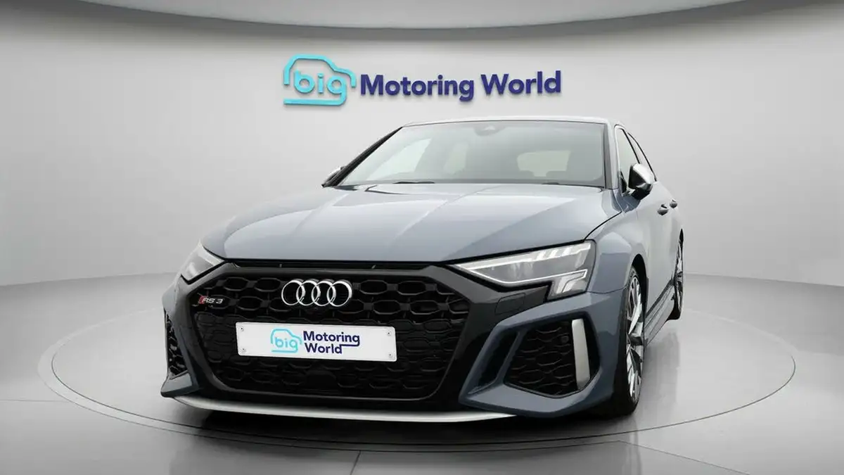 2022-audi-rs3-25-tfsi-sportback-5d-big-54