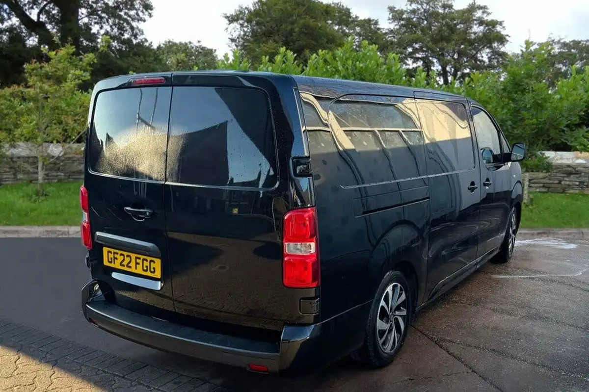2022-fiat-scudo-20jtd-business-145hpeu6d-lwb-panel-big-1