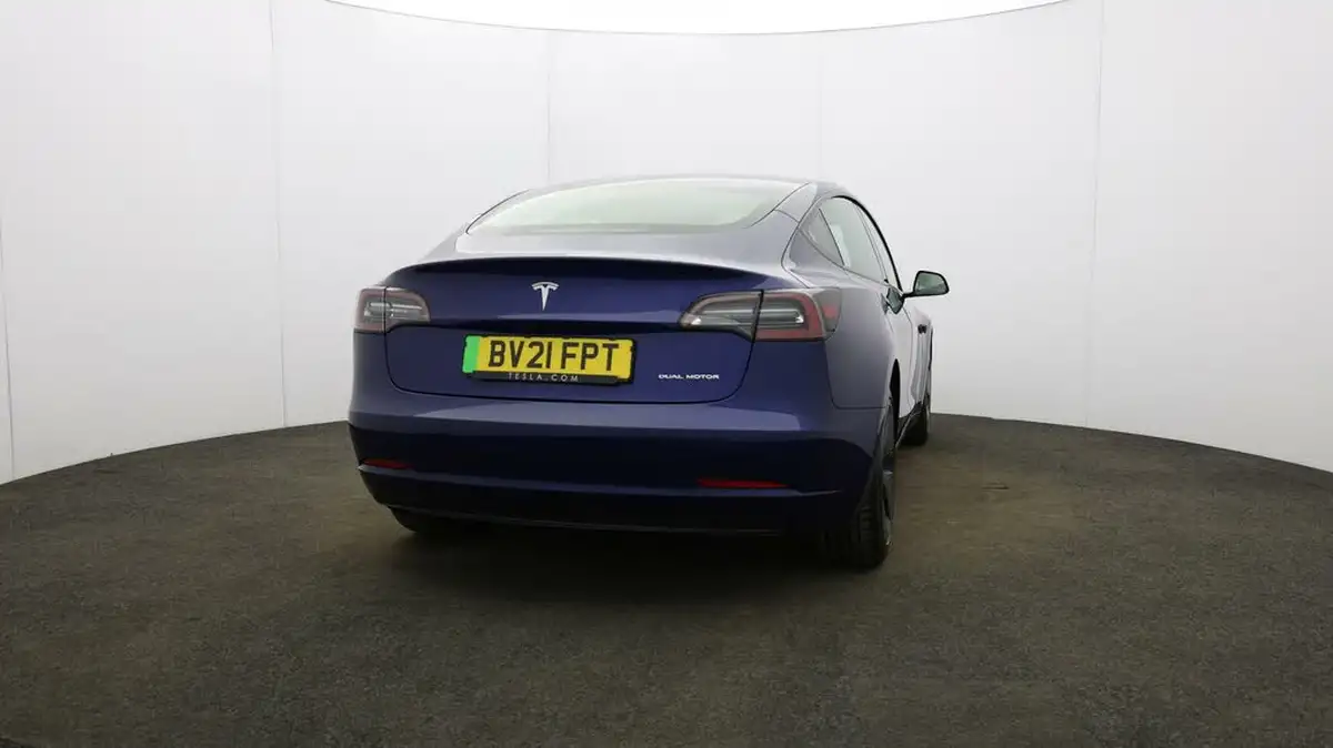 2021-tesla-model-3-e-long-range-4x4-big-52