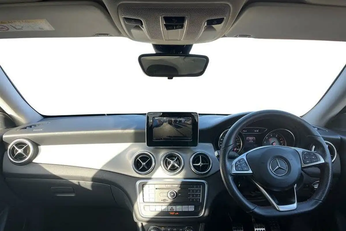 2019-mercedes-benz-cla-16-cla-180-amg-line-edition-coupe-4d-big-9