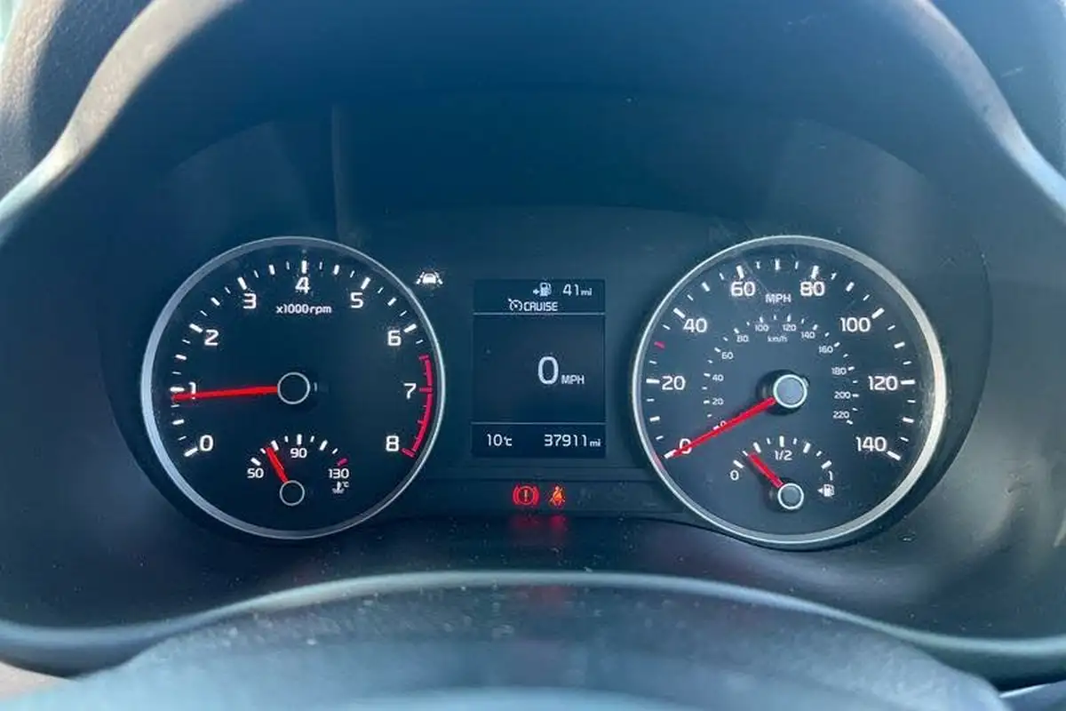 2019-kia-stonic-10-t-gdi-4-big-12