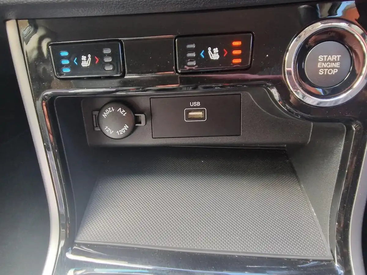 2023-kgm-ssangyong-korando-15-ultimate-big-21