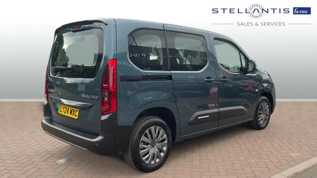 2024-citroen-berlingo-e-plus-m-size-big-2