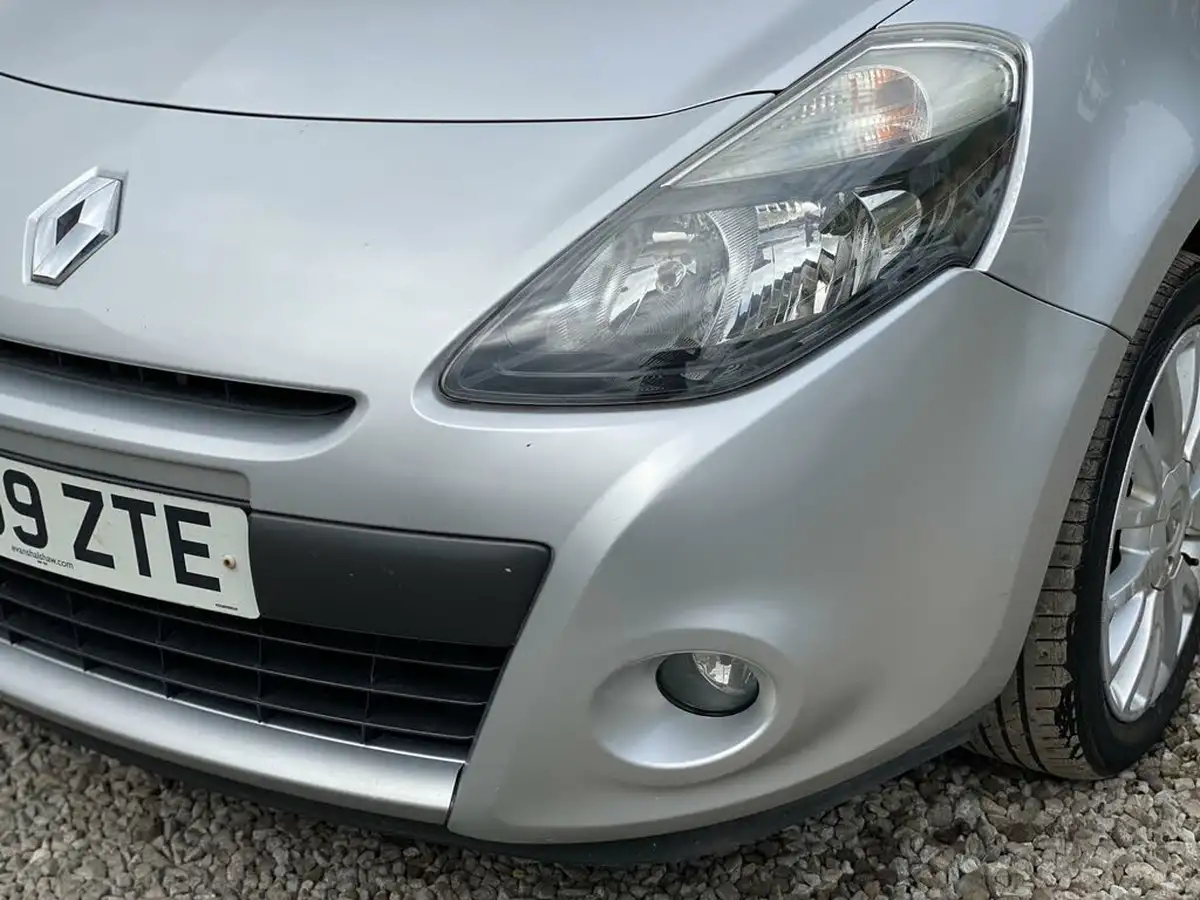 2010-renault-clio-12-dynamique-75bhp-sport-tourer-5d-big-24