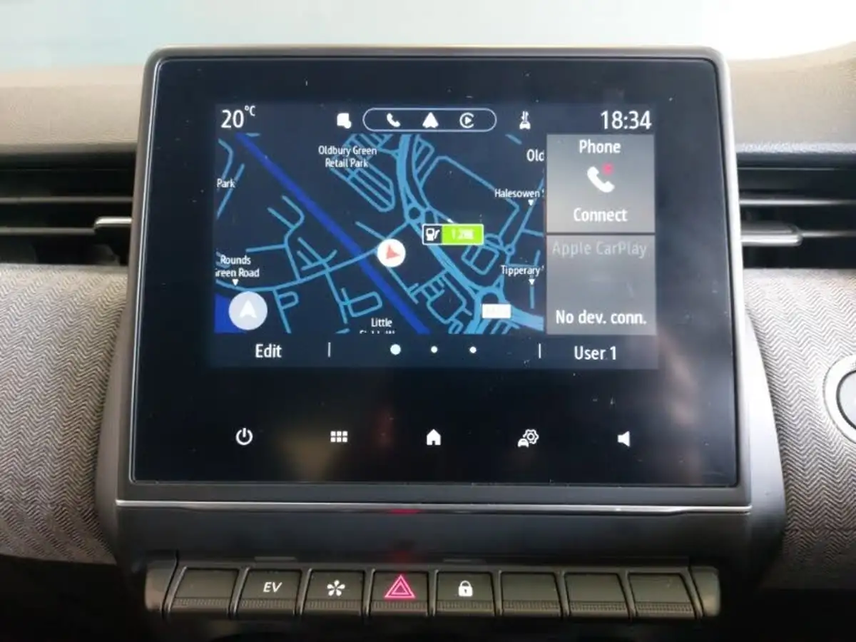 2024-renault-clio-16-techno-big-11