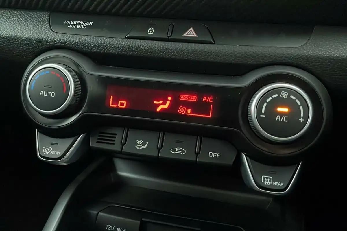 2022-kia-stonic-10-t-gdi-gt-line-s-big-14
