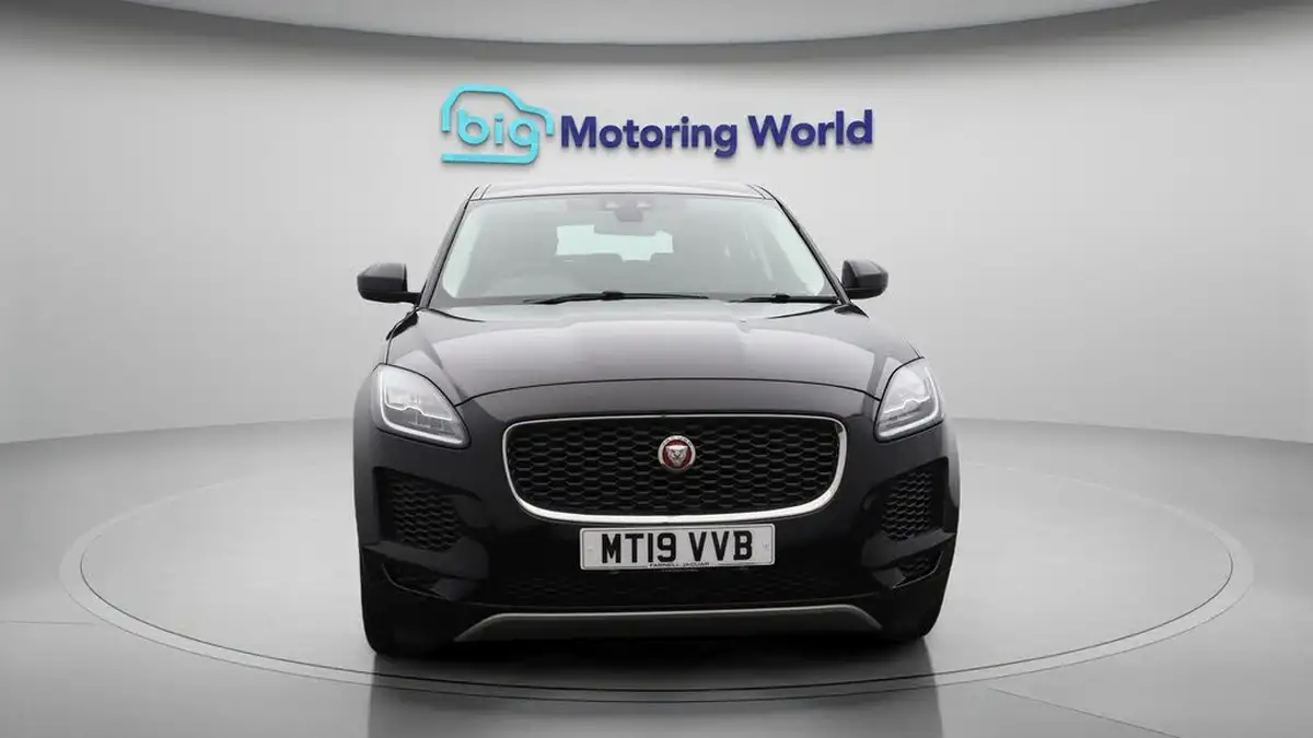 2019-jaguar-e-pace-20-i4d-150ps-big-1