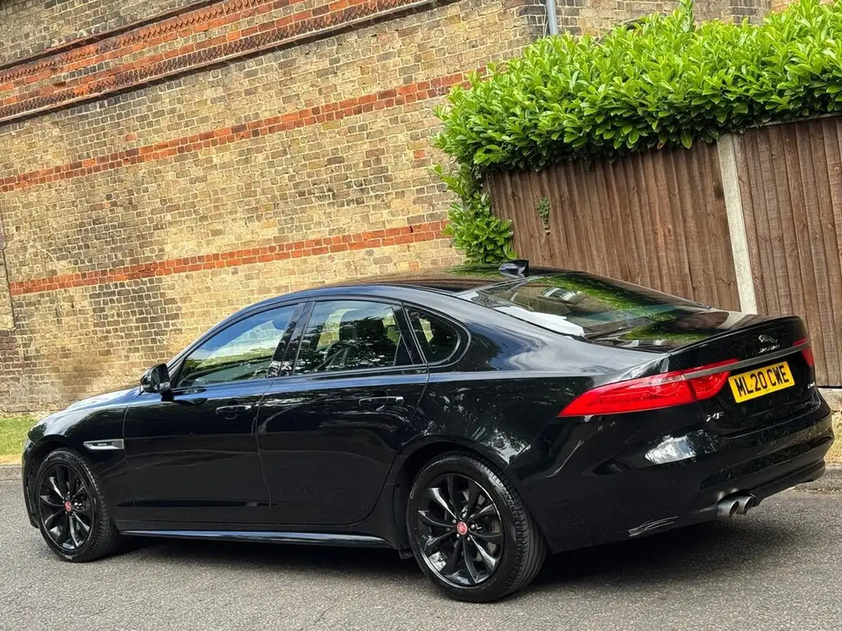 2020-jaguar-xf-20td-r-sport-180ps-saloon-4d-auto-big-4