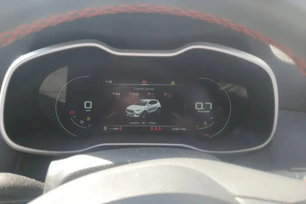 2021-mg-zs-suv-15-vti-tech-exclusive-big-10