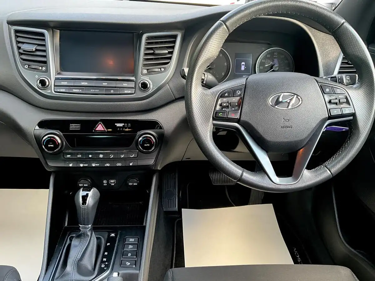 2018-hyundai-tucson-17crdi-blue-drive-go-se-141ps-dct-big-8