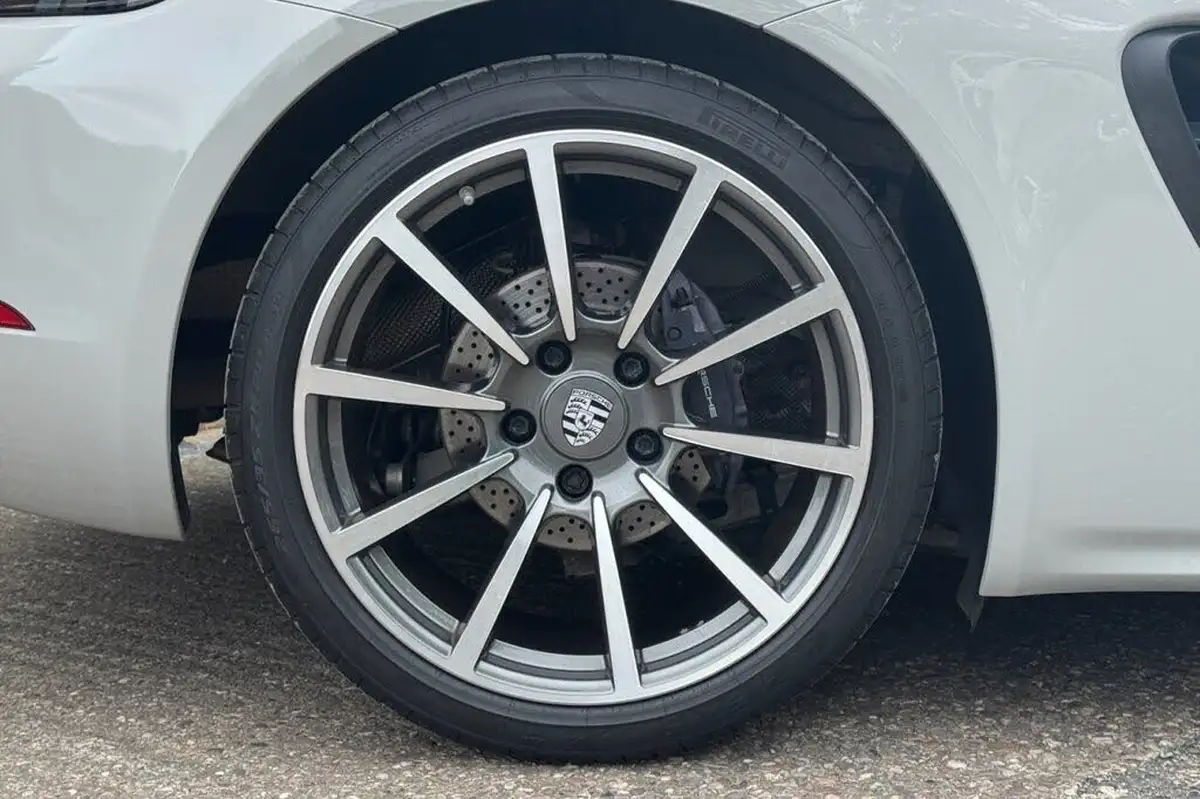 2018-porsche-cayman-718-20-cayman-ss-pdk-big-7