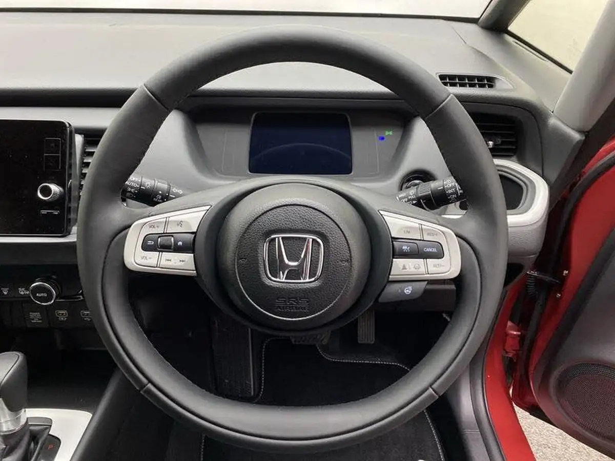 2024-honda-jazz-15-i-mmd-advance-big-18