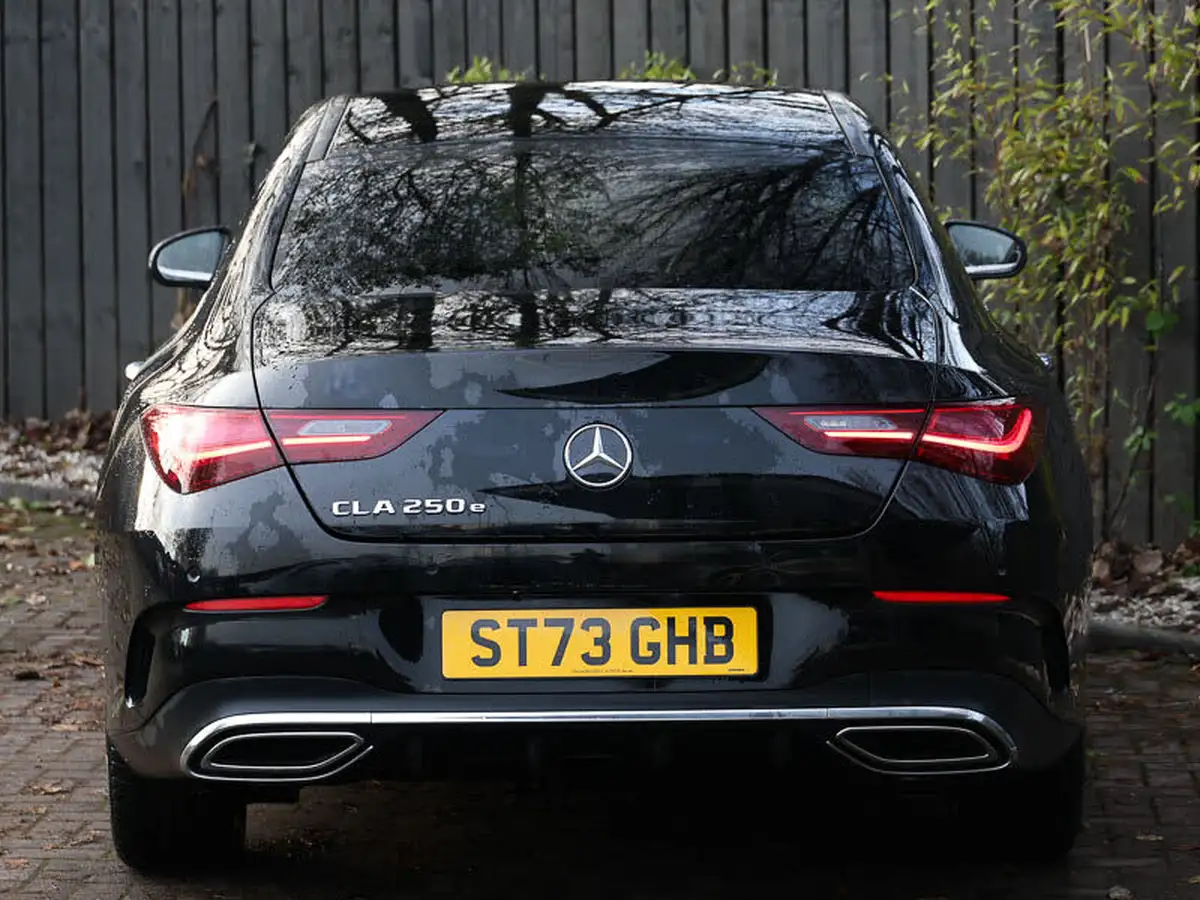 2023-mercedes-benz-cla-13-cla-250e-amg-line-executive-coupe-4d-big-18