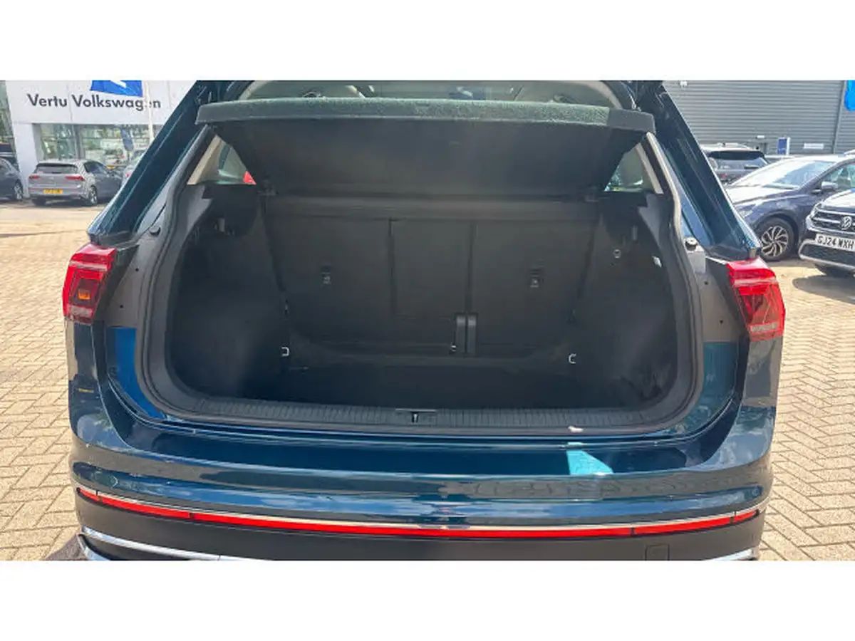 2022-volkswagen-tiguan-15-tsi-elegance-big-19