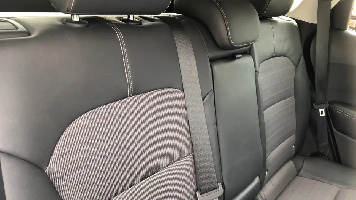 2019-kia-niro-16-gdi-2-big-25