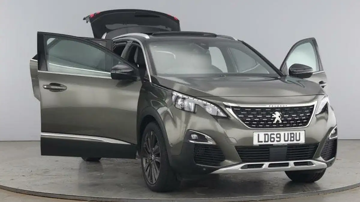2019-peugeot-3008-suv-16-puretech-gt-line-180bhp-ss-eat8-big-8