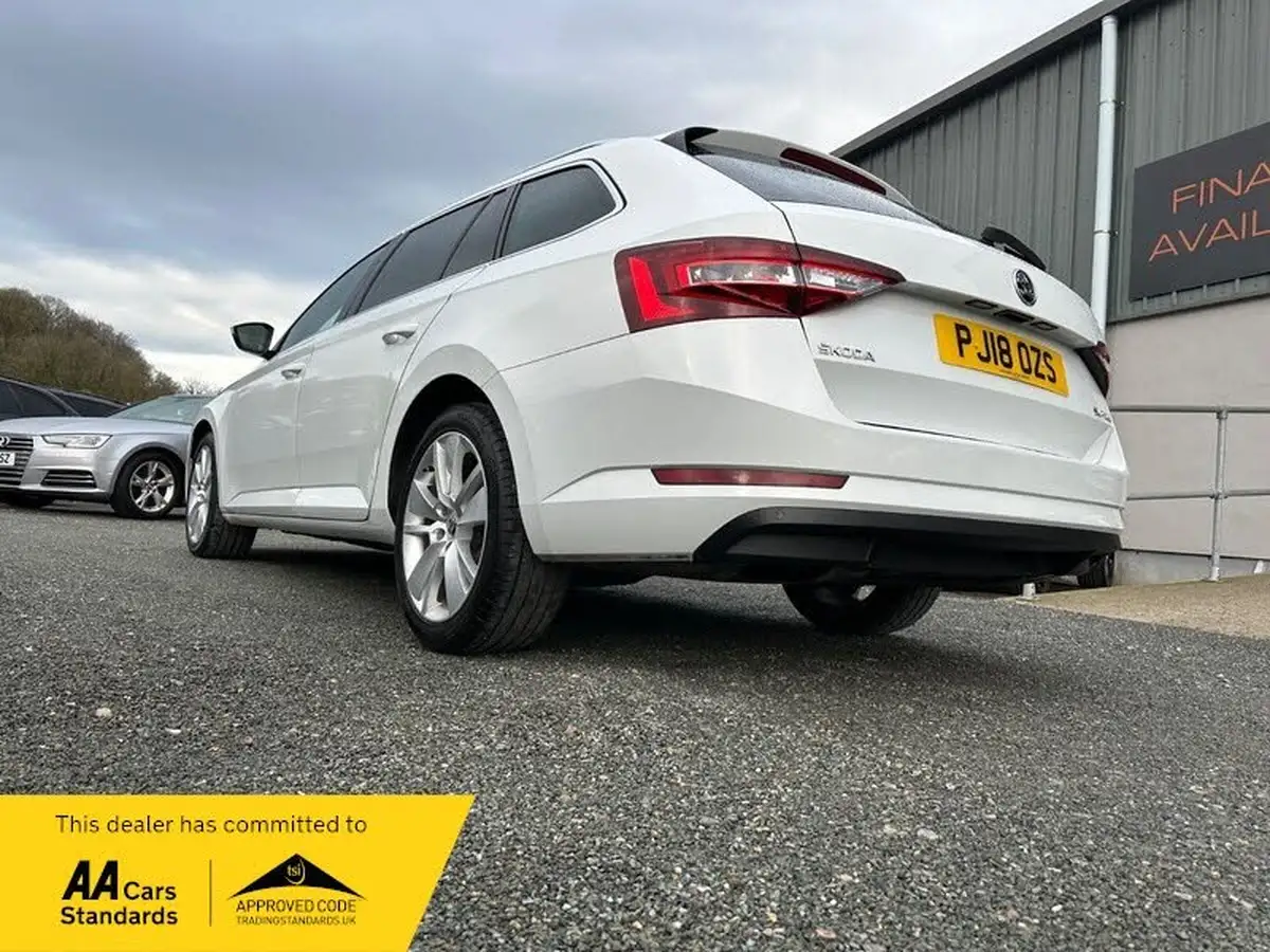 2018-skoda-superb-20tdi-scr-se-l-executive-150ps-estate-dsg-big-49