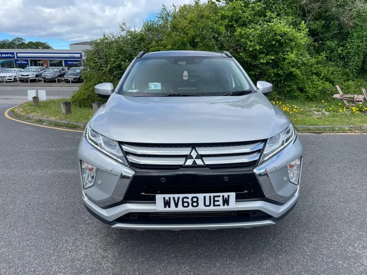 2018-mitsubishi-eclipse-cross-15-4-auto-big-1