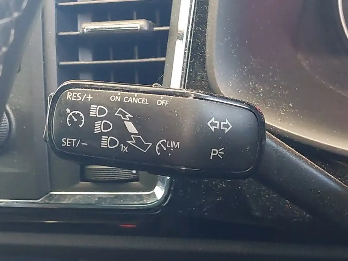 2018-seat-ateca-20tdi-xcellence-150ps-1968cc-big-17