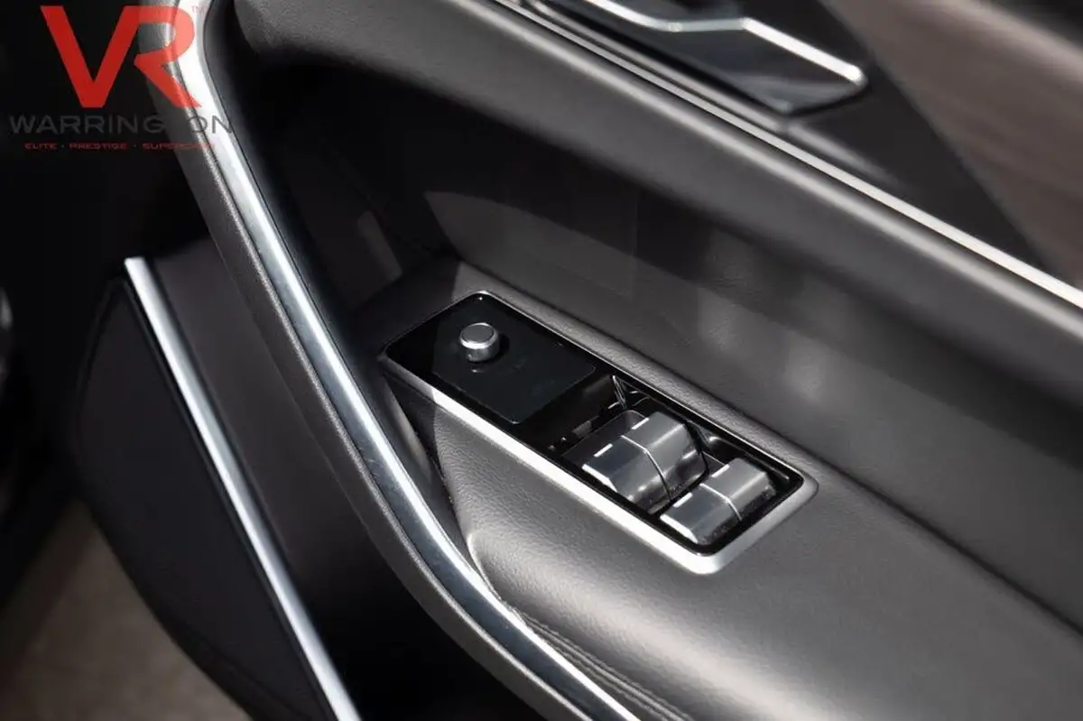 2021-jaguar-f-pace-20-d200-s-mhev-big-20