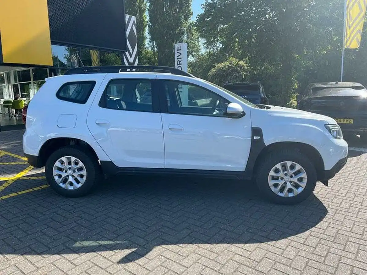 2022-dacia-duster-10-tce-comfort-90hpeu6d-4x2-window-van-big-1