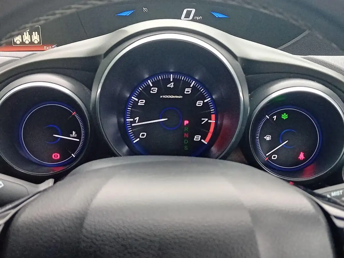 2015-honda-civic-18-se-plus-honda-connect-hatchback-auto-big-40
