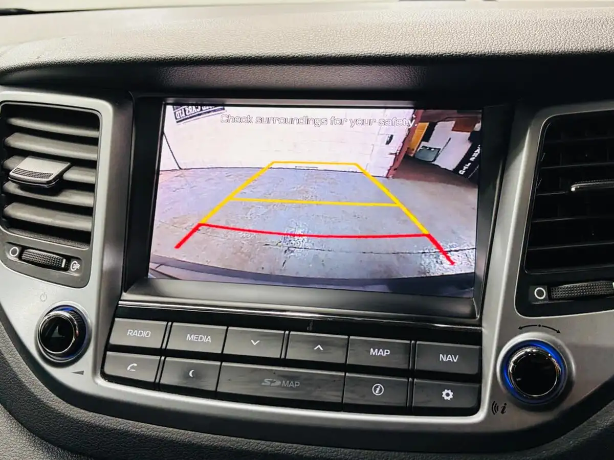 2016-hyundai-tucson-20crdi-premium-se-136ps-auto-big-22