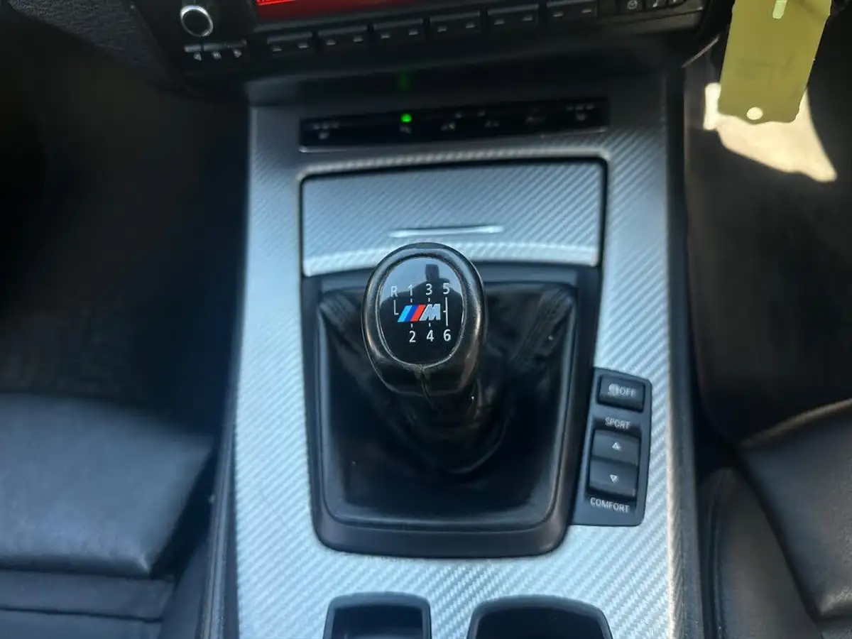 2012-bmw-z4-20-sdrive20i-m-sport-big-19