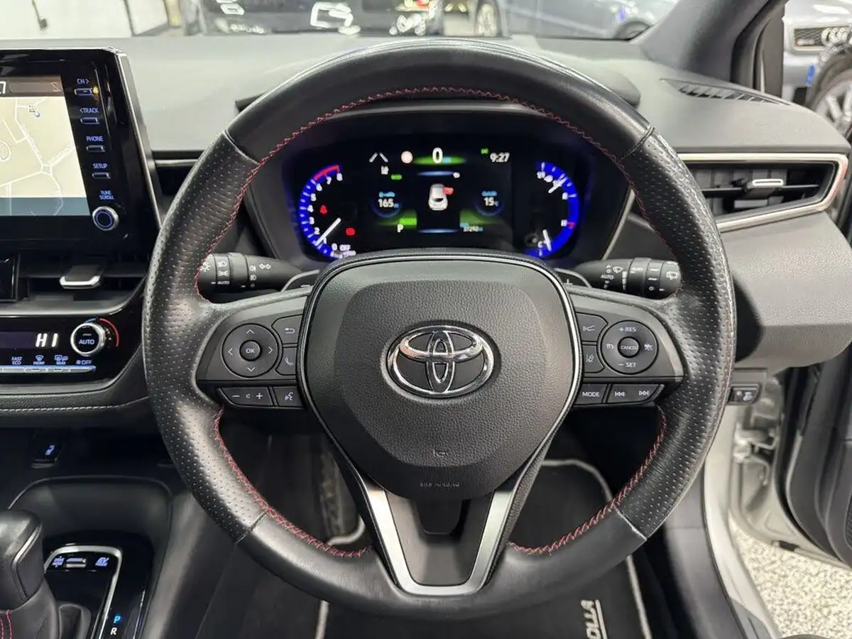 2020-toyota-corolla-big-19
