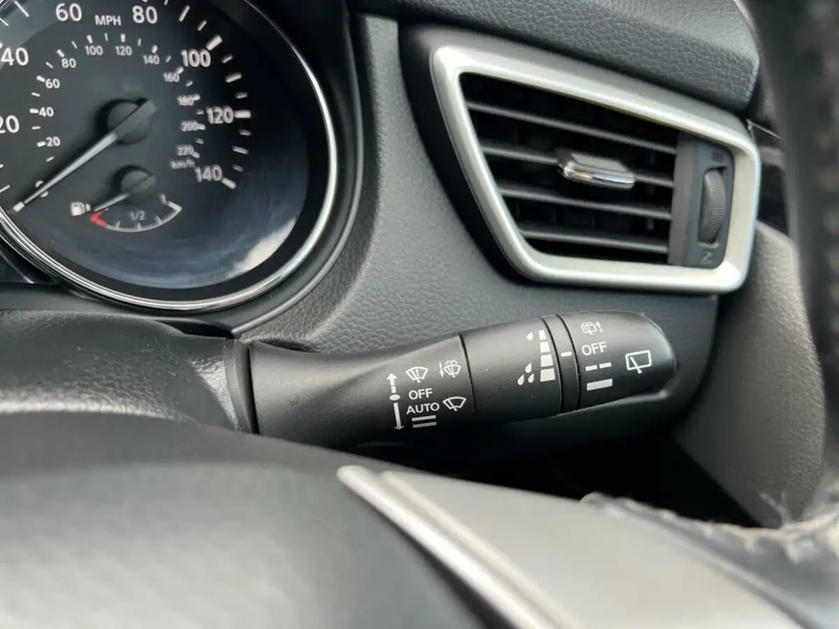 2016-nissan-qashqai-15dci-n-connecta-99g-big-21
