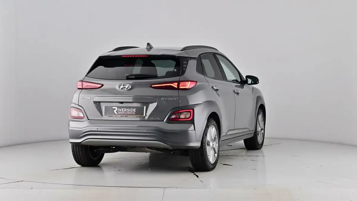 2020-hyundai-kona-e-premium-204ps-big-76