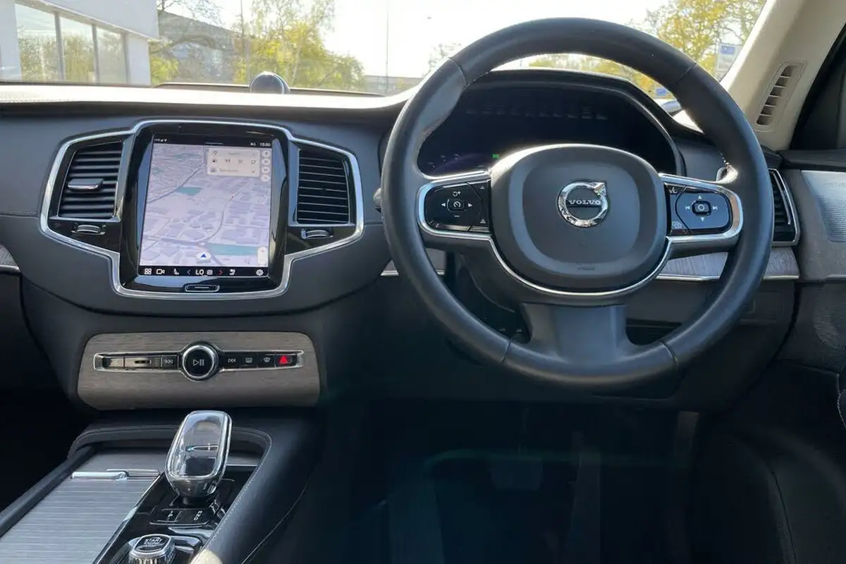 2022-volvo-xc90-20-b5-ultimate-big-34