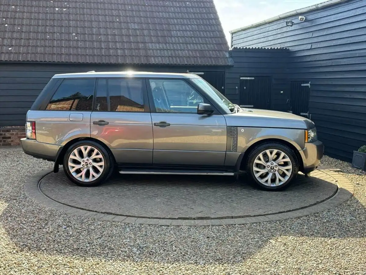 2011-land-rover-range-rover-44td-vogue-big-4