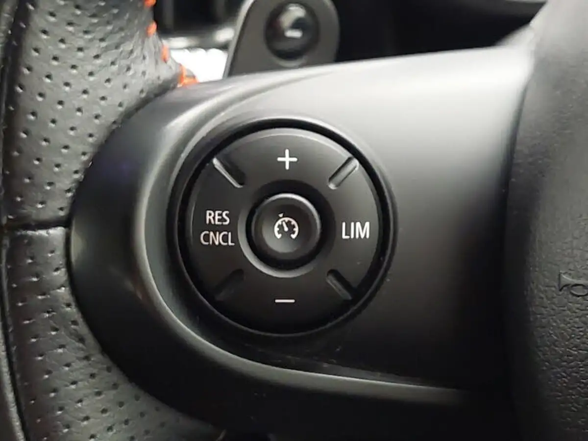 2019-mini-countryman-20-cooper-s-sport-auto-big-17