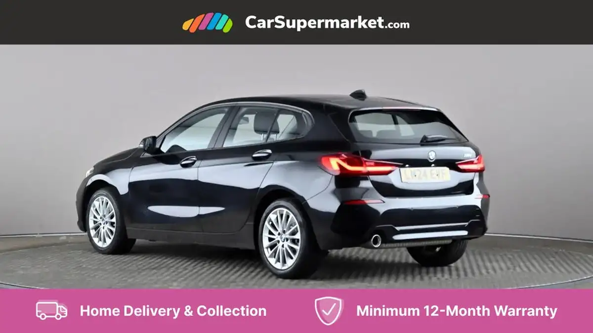 2024-bmw-1-series-15-118i-se-dct-big-3
