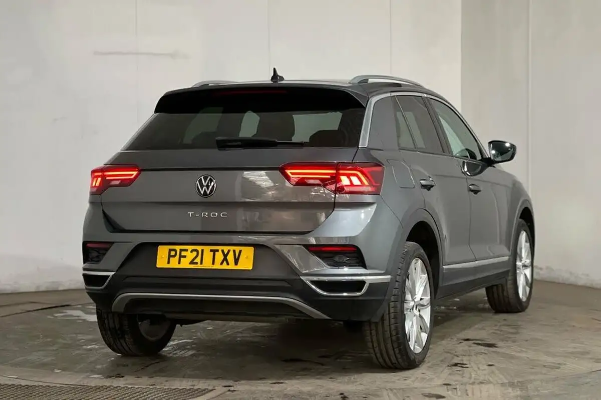 2021-volkswagen-t-roc-15-tsi-sel-dsg-big-21