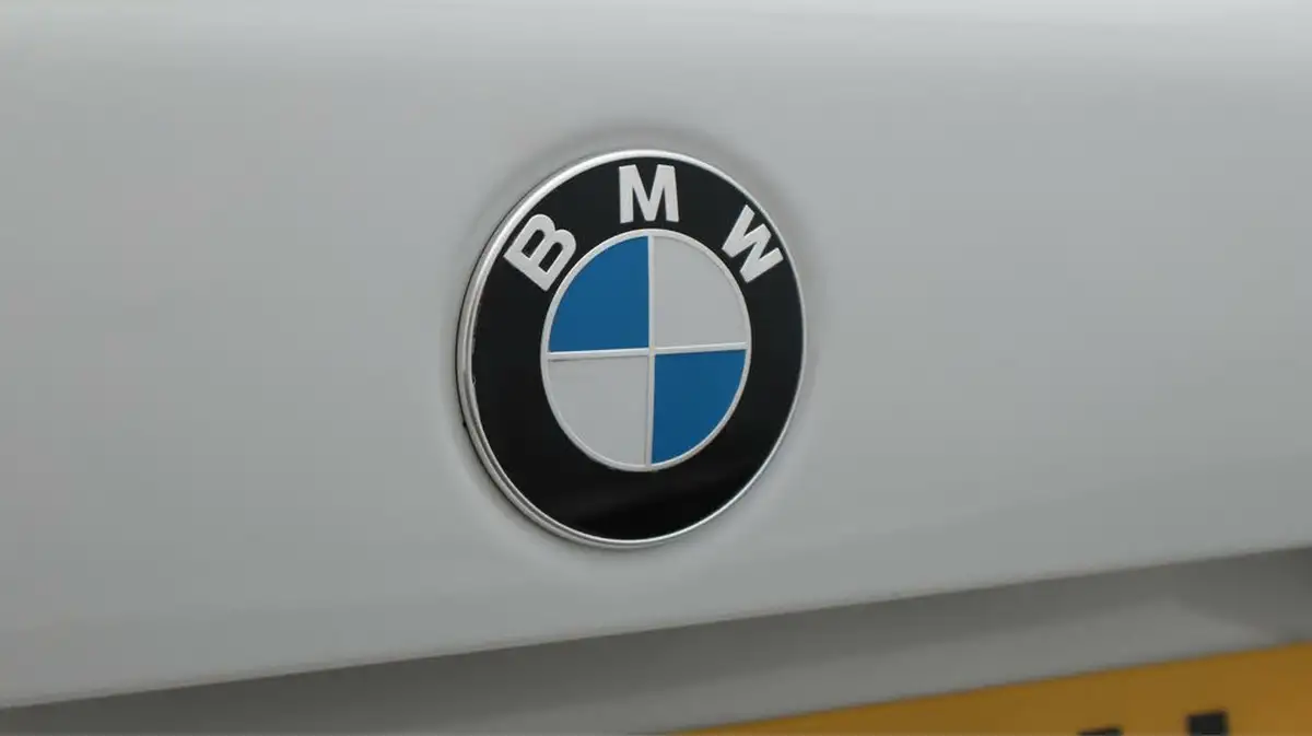 2023-bmw-1-series-15-118i-m-sport-lcp-dct-big-20