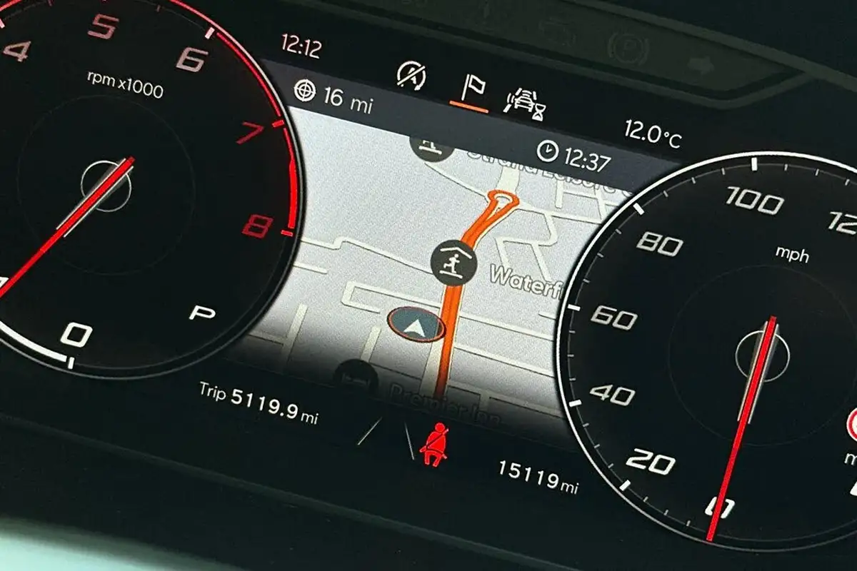 2022-seat-arona-10-tsi-xperience-lux-dsg-big-17