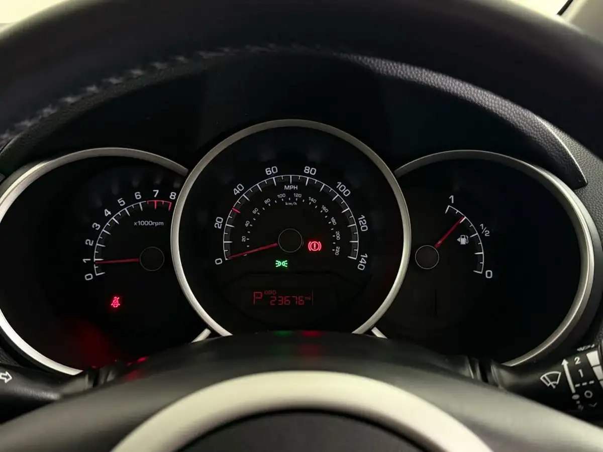 2019-kia-venga-16-3-auto-big-22