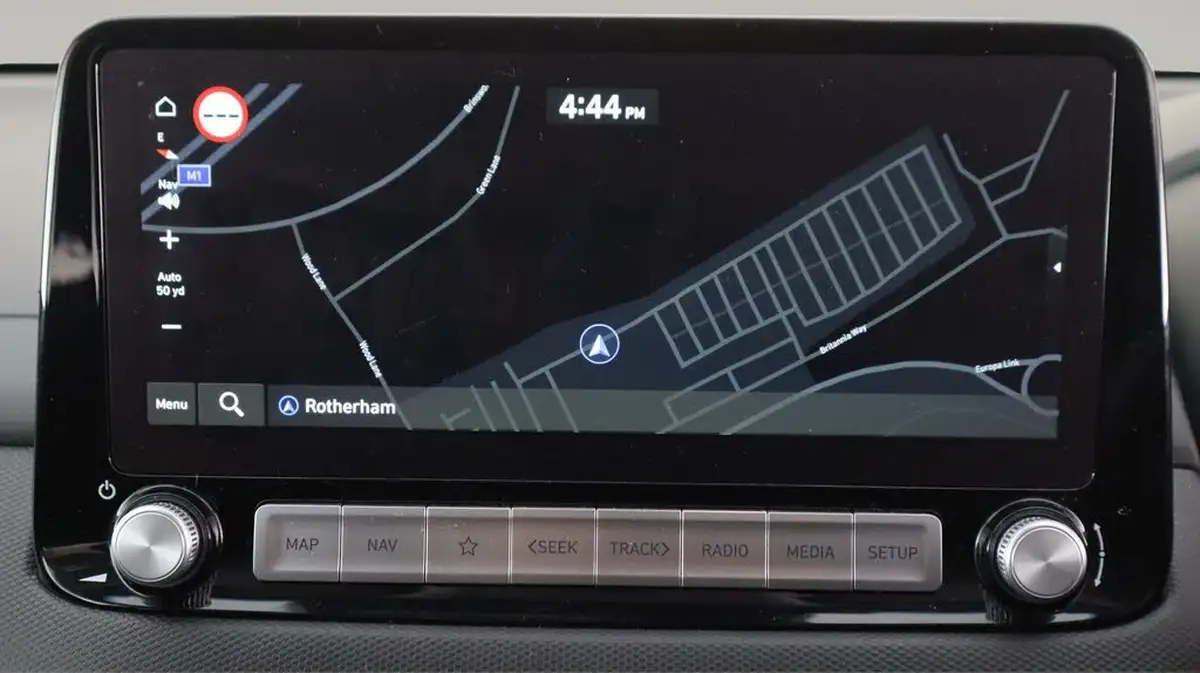 2022-hyundai-kona-e-premium-204ps-64kwh-7kw-obc-big-10