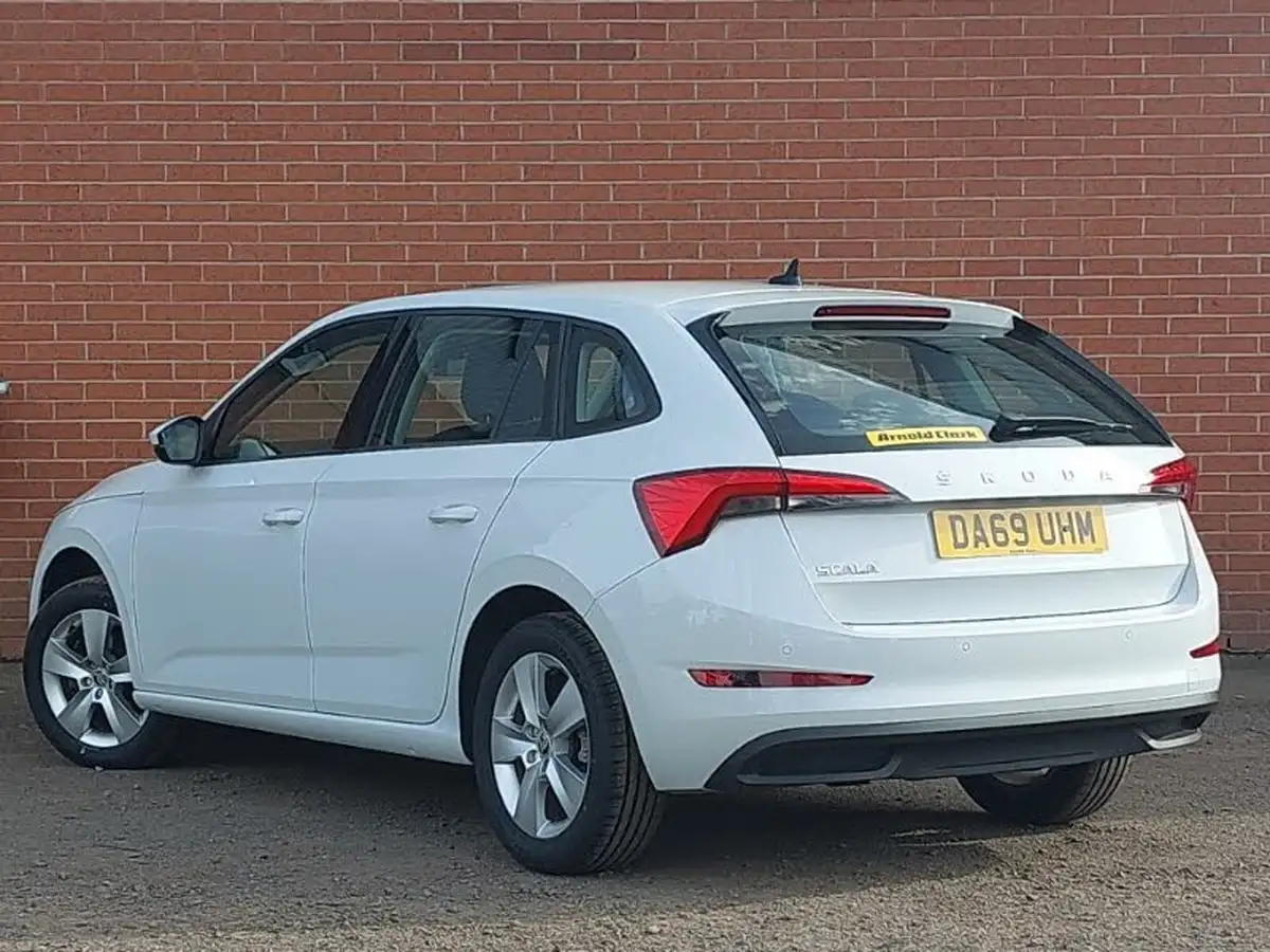 2020-skoda-scala-10-tsi-se-115ps-big-1